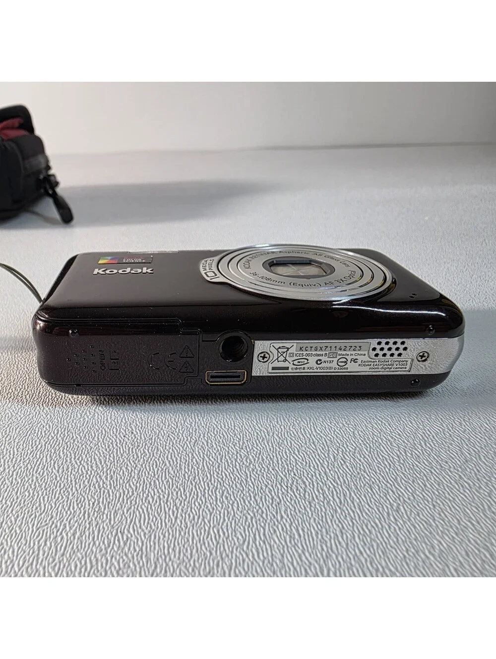 Kodak EasyShare V1003 10.0 MP Point & Shoot Digital Camera - Tested